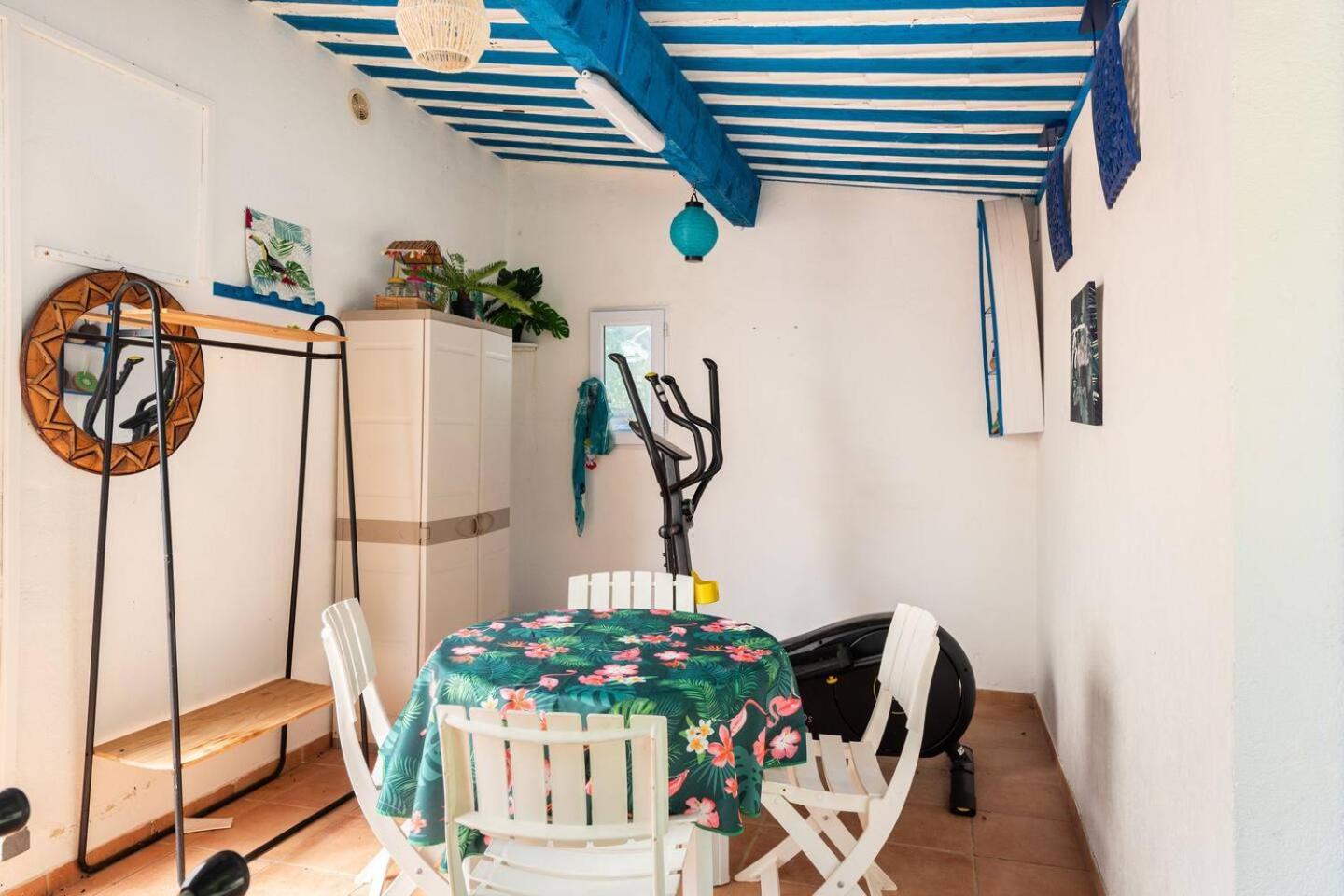 Chambre Et Table D'Hotes Villa Pomponette Нанс-ле-Пен Екстер'єр фото